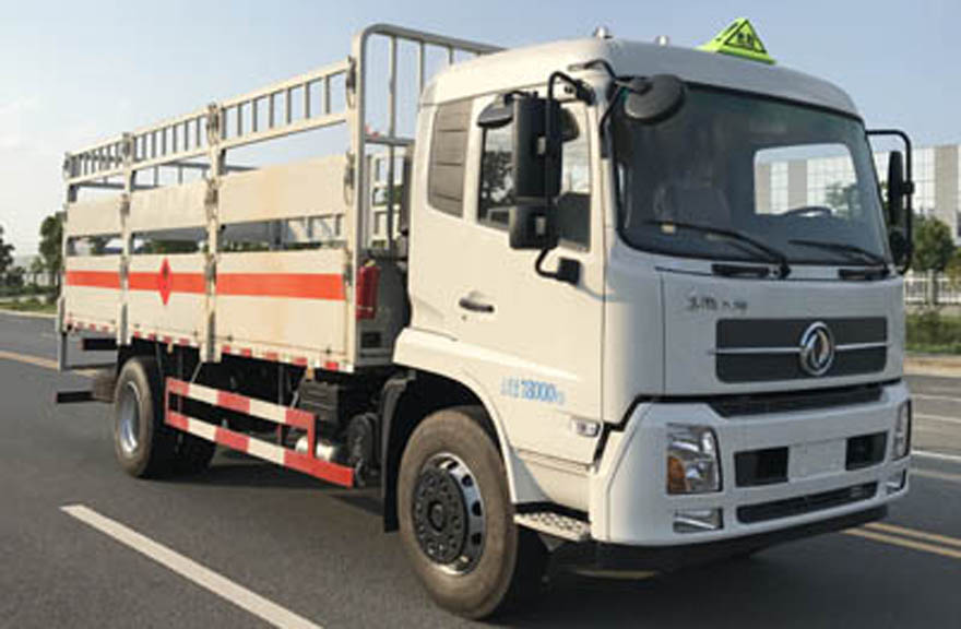 東風(fēng)天錦氣瓶運(yùn)輸車(chē)