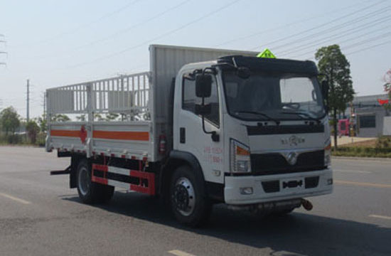 國(guó)六東風(fēng)多利卡氣瓶運(yùn)輸車(chē)