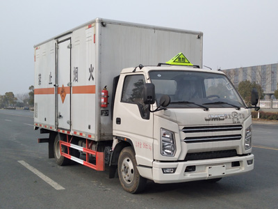 江特牌JDF5060XQYJ6型爆破器材運(yùn)輸車